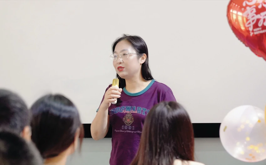 攜手共慶佳績(jī)，上海匯玨科技集團(tuán)外貿(mào)部舉辦2025上半年度慶功盛宴